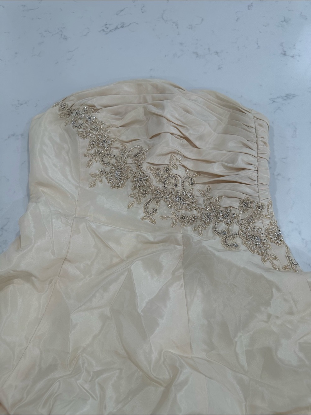 Davids Bridal Ivory Champagne Ruched lace Strapless Wedding Dress Sz 8 - Picture 15 of 16